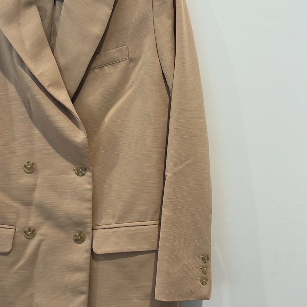 Happy x Nature Tan Oversized Blazer - Picture 5 of 6